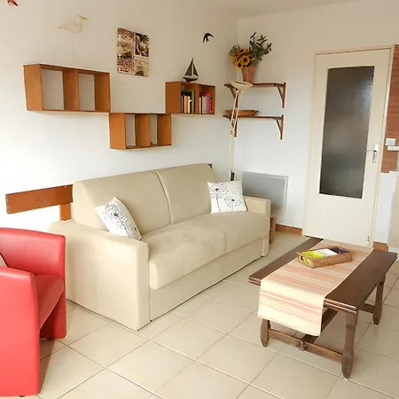 La Desirade Rdj Centre Port 아파트